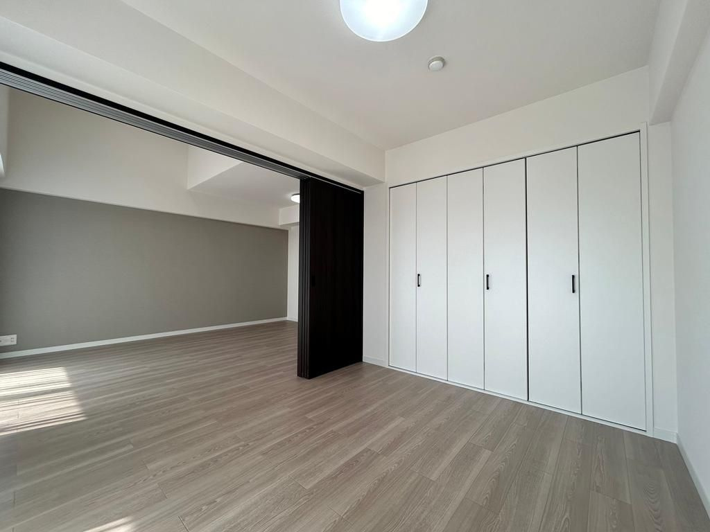 西東京市栄町１丁目の中古マンションの洋室