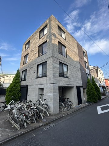 LUORE新井薬師 (ルオーレ新井薬師)の外観