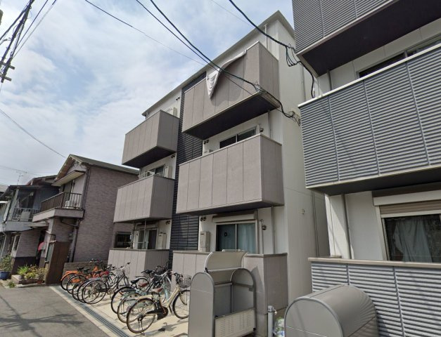 プロムナードおおさかノールの外観