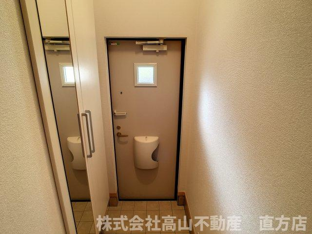 イル・パラッツオモデルノＡの玄関