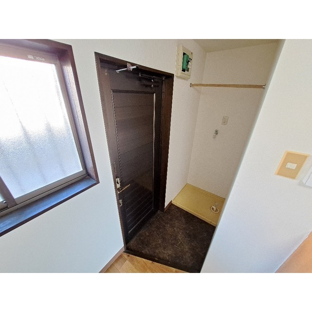 リバティータウンSの玄関