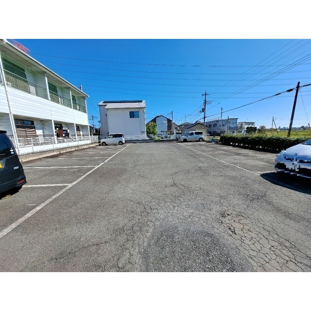 リバティータウンSの駐車場