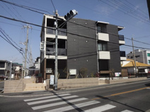 エタン・ロッシの画像