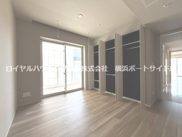 【寝室】