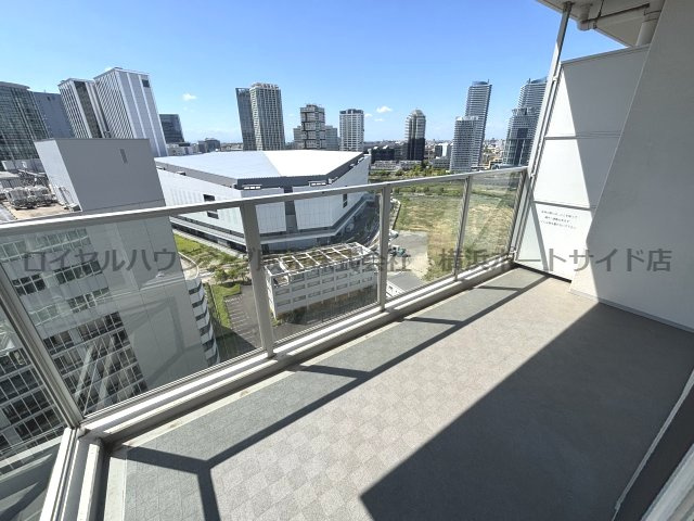 【バルコニー】