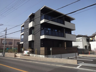 【外観】 | エタン・ロッシ