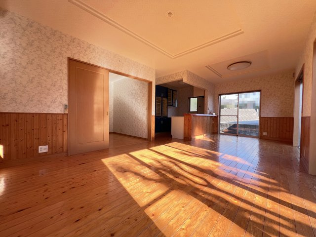 【居間・リビング】 | 【商談中】高知市瀬戸南町１丁目