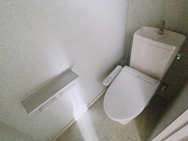 国井ビルのトイレ