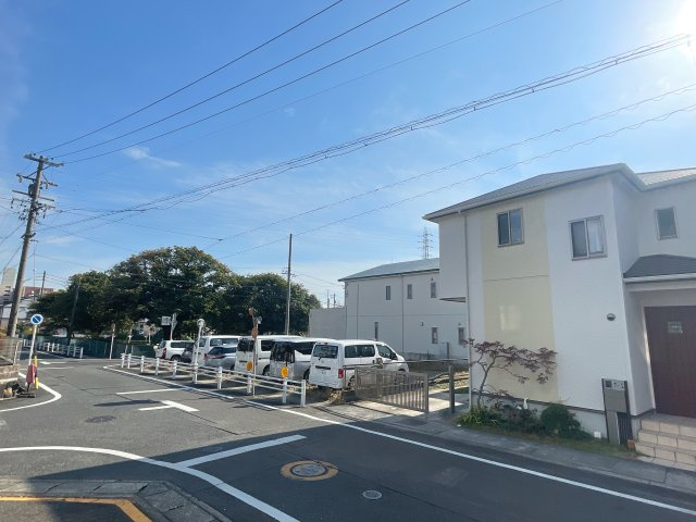 シティハイツSAKAEの駐車場