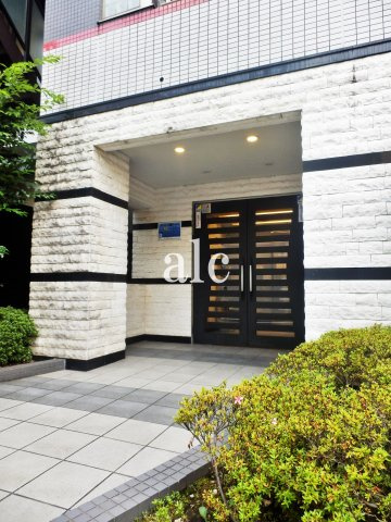 ステージファースト池袋アジールコートのエントランス