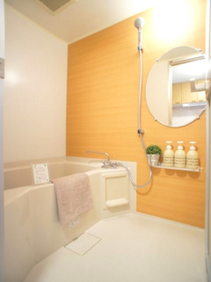 【浴室】 | ウィステリア府所 | リフォーム済のきれいなバスルームです♪