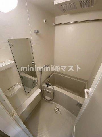 エステムコート南堀江Ⅲチュラの浴室