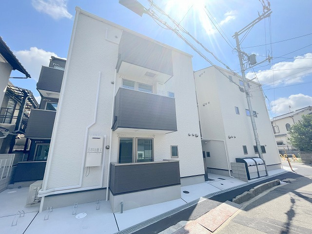 ドエル小花の外観|外観もきれいです