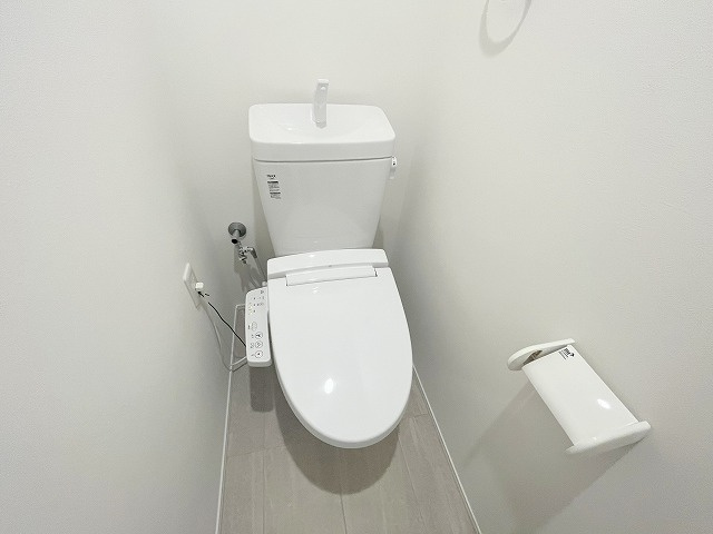 ドエル小花のトイレ|コンパクトで使いやすいトイレです