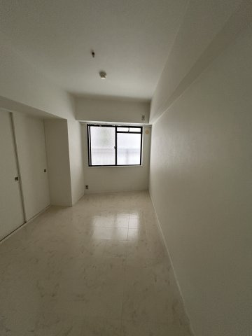 鯉川マンションの居間・リビング