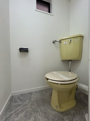 鯉川マンションのトイレ