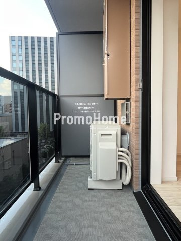 トラディス秋葉原のバルコニー