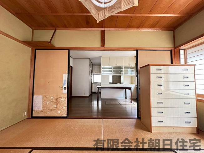 【和室】 | 古曽志町中古戸建 | 落ち着いた雰囲気の和室付きです