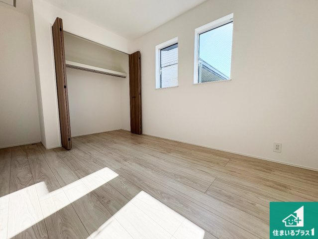 堺市中区福田　第2期・第3期　新築一戸建ての洋室|シンプルな洋室は、自分好みのインテリアが楽しめます♪ご家族とインテリアや家具を選びに行くのは新築購入時の醍醐味の一つです。ぜひお楽しみください♪