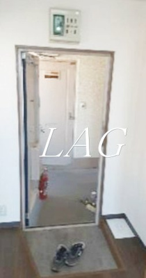 【玄関】 | Ｌｉｌｙｃｏｌｏｒ（リリカラ） | 玄関です。