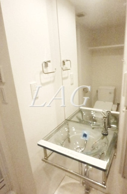 【洗面所】 | PASEO荻窪 | 洗面台です。