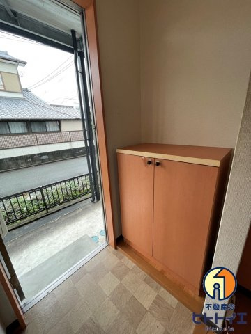 サンライズ・フジの玄関