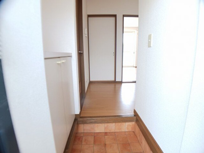 【玄関】 | パークサイド１ | 落ち着いた玄関です