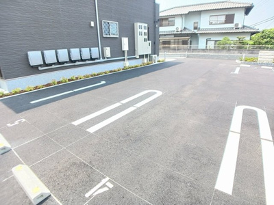 【駐車場】 | ウィステリア | カースペースがあります