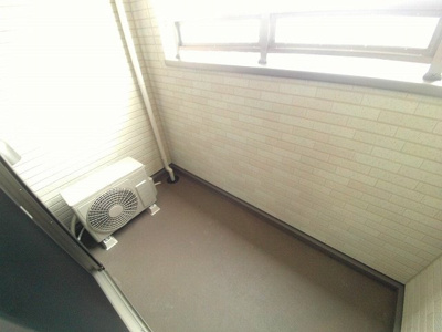 【バルコニー】 | パークサイド田寺 | バルコニーからの眺めを楽しみながら食事をしませんか