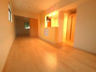 【居間・リビング】 | パークサイド田寺 | 居間です