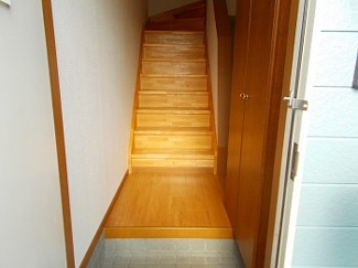 【玄関】 | メゾン余部 | シンプルで使いやすい玄関です