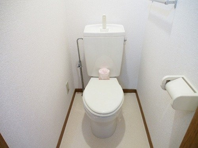 【トイレ】 | ピュールメゾン | 清潔感のあるトイレです