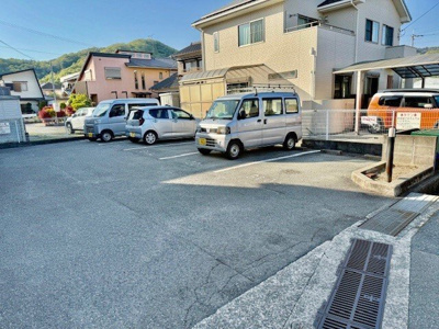 【駐車場】 | グランメール２ | 駐車スペースもあります