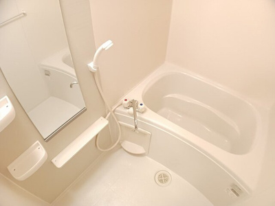 【浴室】 | アウローラ玉手Ｂ | ゆったり過ごせるお風呂です