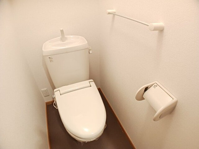 【トイレ】 | アウローラ玉手Ｂ | 落ち着いた色調のトイレです