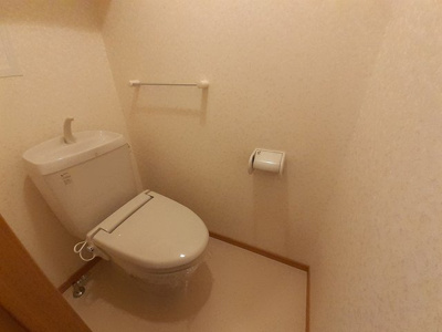 【トイレ】 | フィールドパレスＶ | 清潔感のあるトイレです