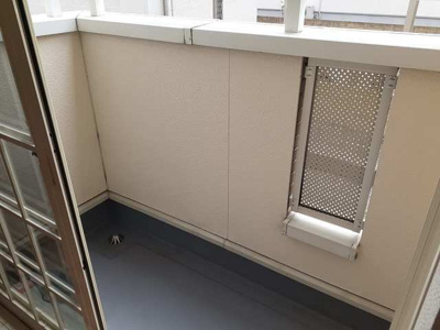 【バルコニー】 | ピュールメゾンⅡ | 暖かな日差しのふりそそぐバルコニー