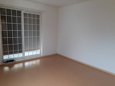 【居間・リビング】 | ピュールメゾンⅡ | 使いやすいリビングです