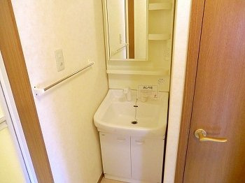 【洗面所】 | フレンドリー大野 | 脱衣スペースもあります