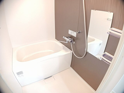 【浴室】 | エスポワール新在家 | きれいなお風呂です