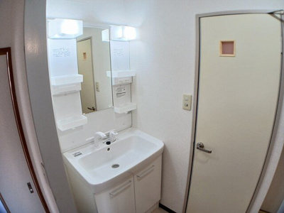 【洗面所】 | リバティー田寺 | コンパクトで使いやすい洗面所