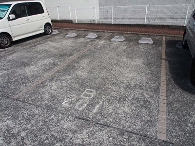 【駐車場】 | エスポワール御立Ｂ | 車をお持ちの方に嬉しい駐車場付きの物件です