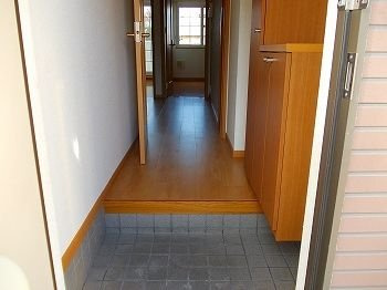 【玄関】 | シエル・ソーレ | 明るい玄関です