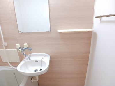 【洗面所】 | サンフレッチェ南条Ｂ | 使いやすい洗面所です