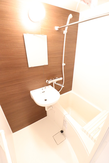 KURA　Nakanoshimaの浴室