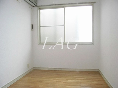 【居間・リビング】 | ガーデンパレス5 | 洋室のお部屋です。