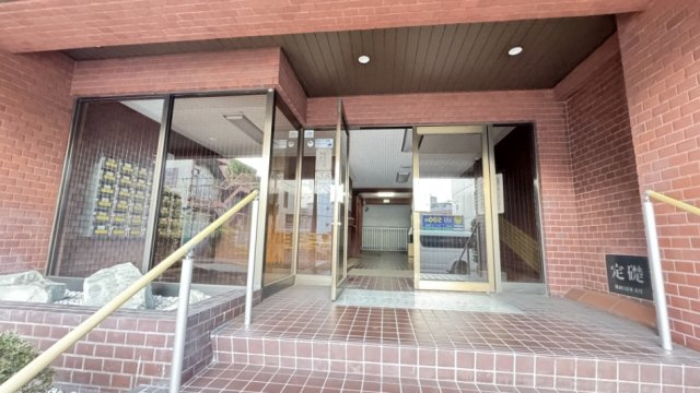 セトル東青梅のエントランス|建物の内部です