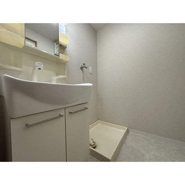 シーズンコート二ツ杁の洗面所