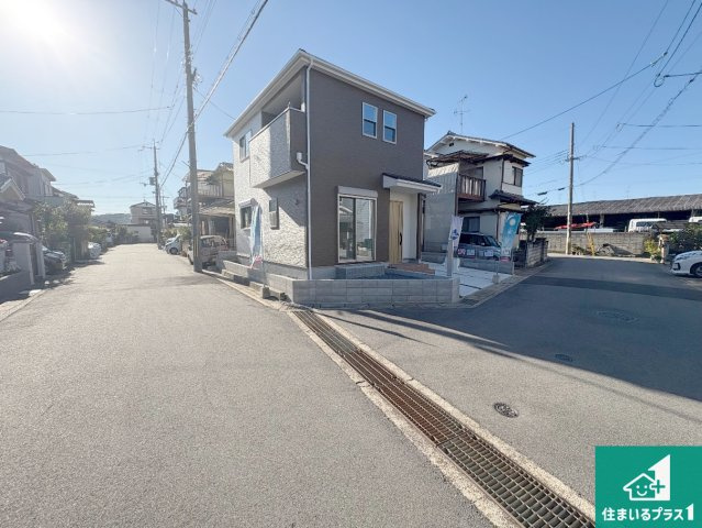 八幡市八幡樋ノ口　第1期　新築一戸建ての外観|お客様に長く安心して住んでいだだける事にこだわった家づくり！住んでからのアフターサービスにもしっかりと取り組んでいます！