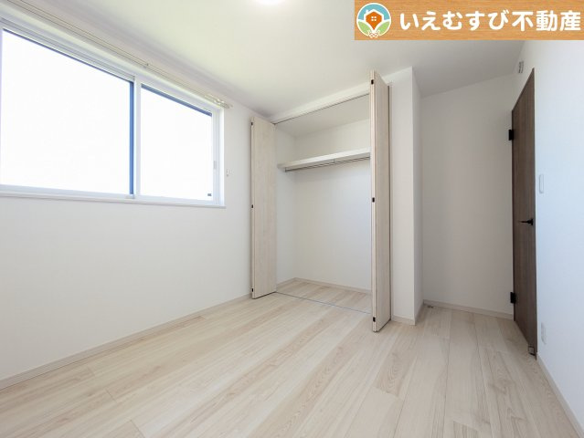 鴻巣市北新宿　中古戸建の寝室